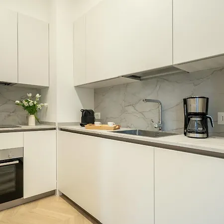 Deservi Charming Dante Apartament
